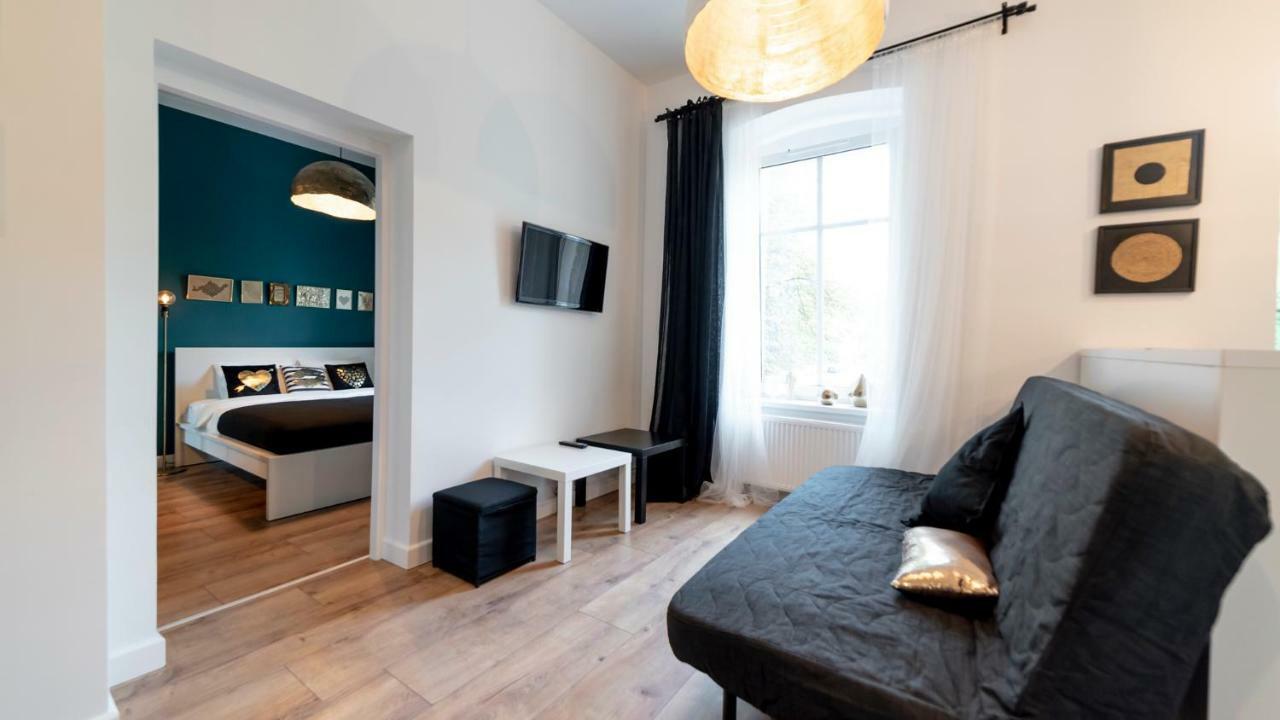 Apartament By The Way Διαμέρισμα Βρότσλαβ Εξωτερικό φωτογραφία
