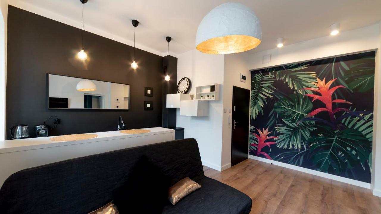 Apartament By The Way Διαμέρισμα Βρότσλαβ Εξωτερικό φωτογραφία